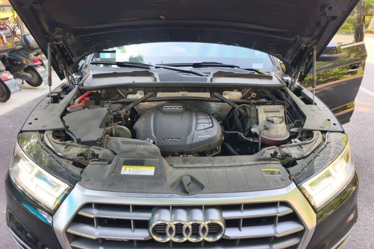 Used Audi Q5L 2020 40 TFSI Prestige Fashion Edition Engine Bay
