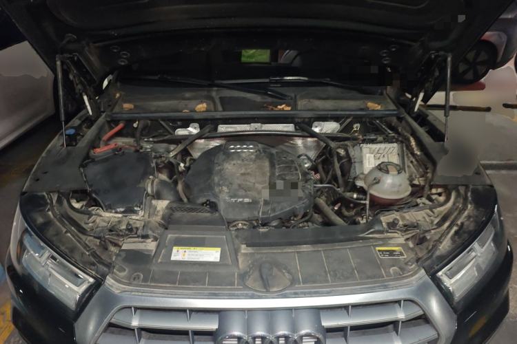 Used Audi Q5L 2020 Updated 40 TFSI Prestige Fashion Edition Engine Bay