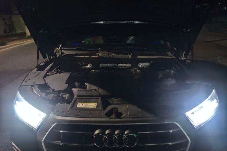 Used Audi Q5L 2020 40 TFSI Prestige Fashion Edition Engine Bay