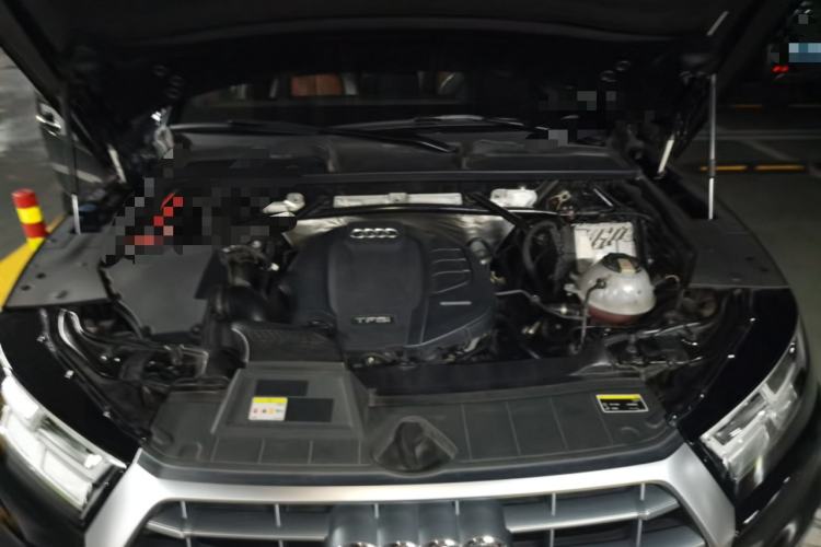 Used Audi Q5L 2020 Updated 40 TFSI Prestige Fashion Edition Engine Bay