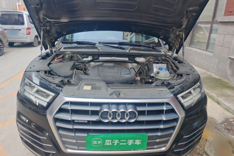 Used Audi Q5L 2020 40 TFSI Prestige Fashion Edition Engine Bay