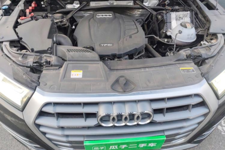 Used Audi Q5L 2020 Updated 40 TFSI Prestige Fashion Edition Engine Bay