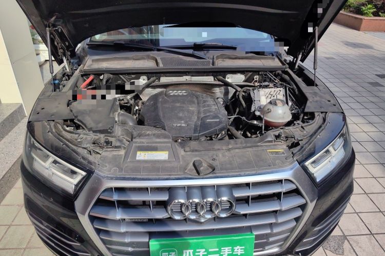 Used Audi Q5L 2020 45 TFSI Prestige Fashion Model Engine Bay