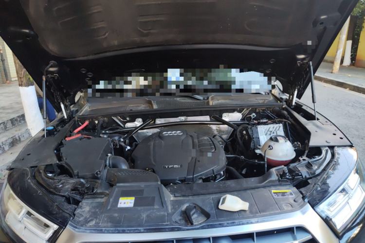 Used Audi Q5L 2020 45 TFSI Prestige Fashion Model Engine Bay
