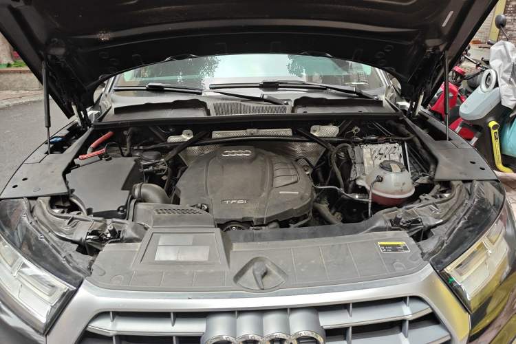 Used Audi Q5L 2020 45 TFSI Prestige Sport Edition Engine Bay