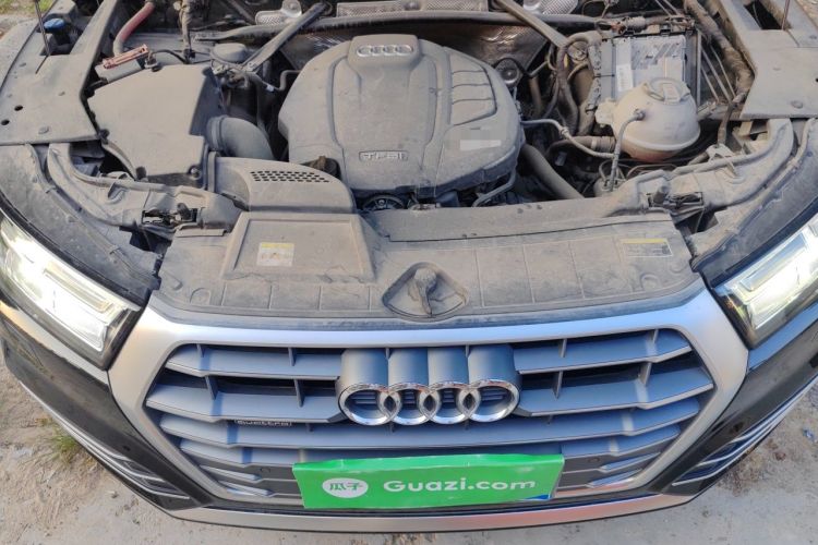 Used Audi Q5L 2020 Updated 40 TFSI Prestige Fashion Edition Engine Bay