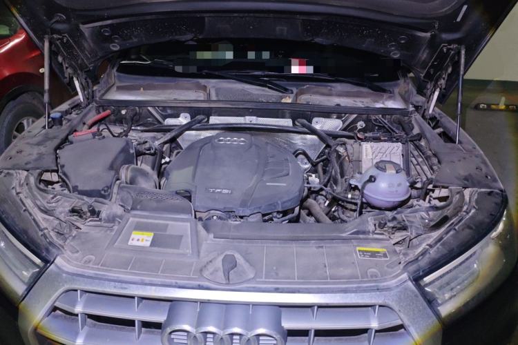 Used Audi Q5L 2020 40 TFSI Prestige Edition Engine Bay