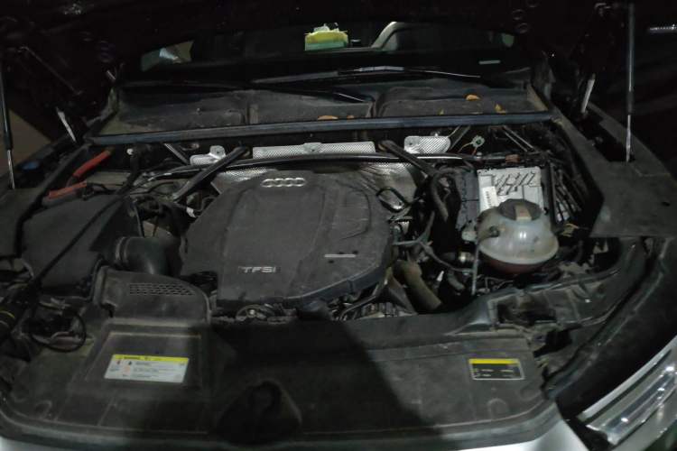 Used Audi Q5L 2020 Revised 40 TFSI Prestige Edition Engine Bay