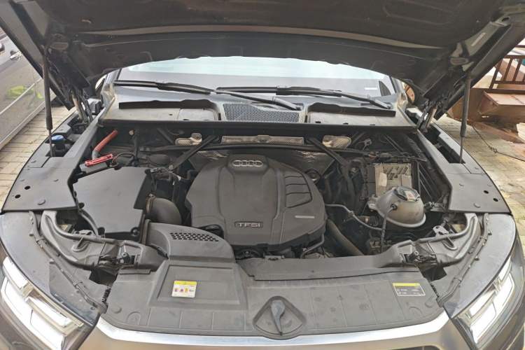 Used Audi Q5L 2020 40 TFSI Prestige Fashion Edition Engine Bay