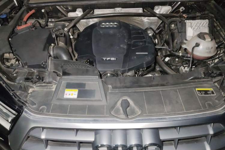Used Audi Q5L 2020 Revised 40 TFSI Prestige Edition Engine Bay