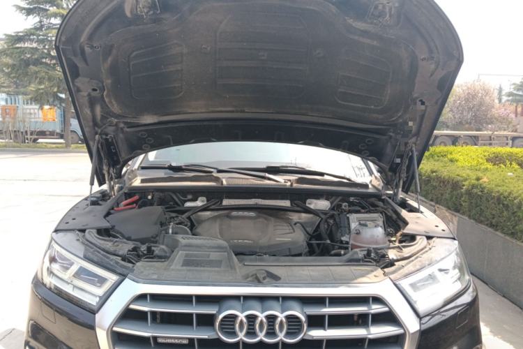 Used Audi Q5L 2020 40 TFSI Prestige Fashion Edition Engine Bay