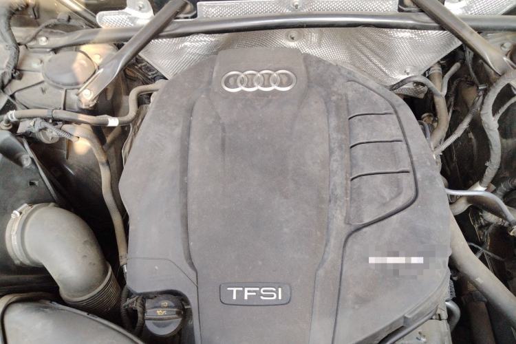 Used Audi Q5L 2020 Updated 40 TFSI Prestige Fashion Edition Engine Bay