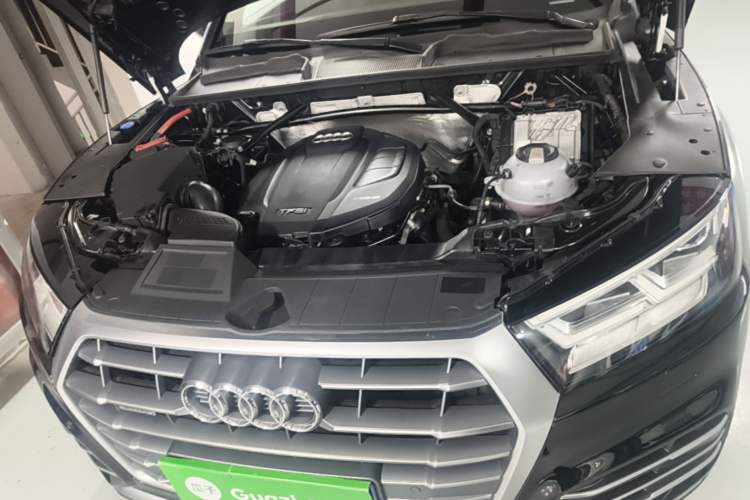 Used Audi Q5L 2020 Updated 40 TFSI Prestige Fashion Edition Engine Bay