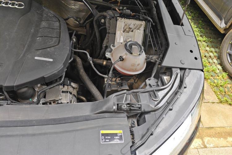 Used Audi Q5L 2020 Updated 40 TFSI Prestige Fashion Edition Engine Bay Left
