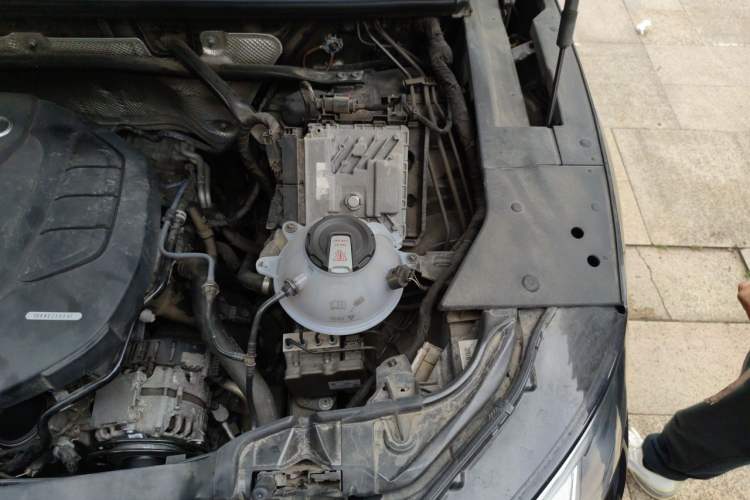 Used Audi Q5L 2020 Updated 40 TFSI Prestige Fashion Edition Engine Bay Left
