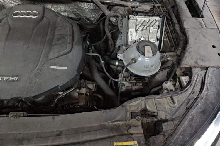 Used Audi Q5L 2020 40 TFSI Prestige Fashion Edition Engine Bay Left