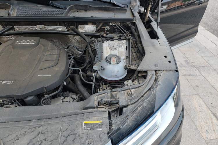 Used Audi Q5L 2020 Revised 40 TFSI Prestige Edition Engine Bay Left