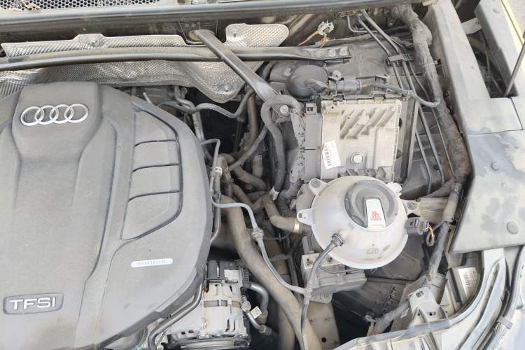 Used Audi Q5L 2020 45 TFSI Prestige Sport Edition Engine Bay Left