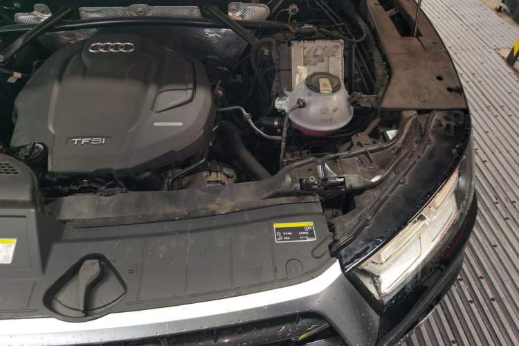 Used Audi Q5L 2020 45 TFSI Prestige Elegant Edition Engine Bay Left