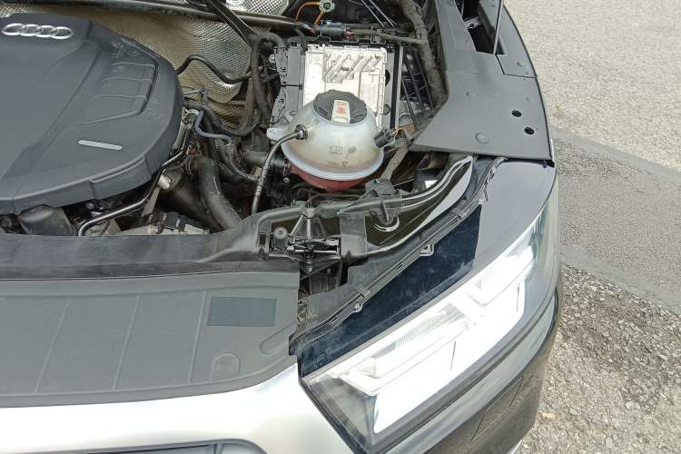 Used Audi Q5L 2020 Updated 40 TFSI Prestige Fashion Edition Engine Bay Left