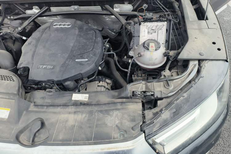 Used Audi Q5L 2020 Revised 40 TFSI Prestige Edition Engine Bay Left