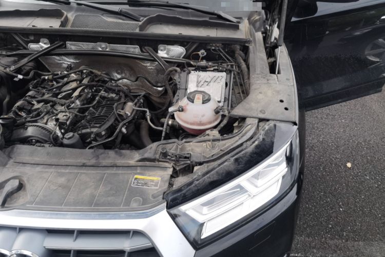 Used Audi Q5L 2020 45 TFSI Prestige Fashion Model Engine Bay Left