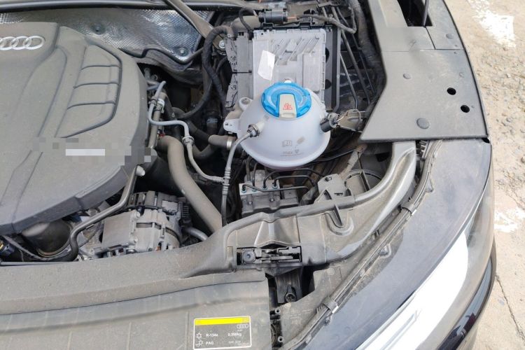 Used Audi Q5L 2020 40 TFSI Prestige Edition Engine Bay Left