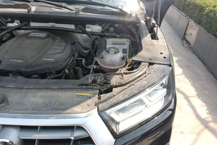 Used Audi Q5L 2020 40 TFSI Prestige Fashion Edition Engine Bay Left