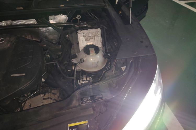 Used Audi Q5L 2020 Updated 40 TFSI Prestige Fashion Edition Engine Bay Left