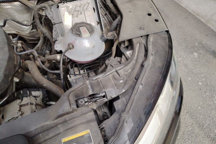 Used Audi Q5L 2020 Updated 40 TFSI Prestige Fashion Edition Engine Bay Left