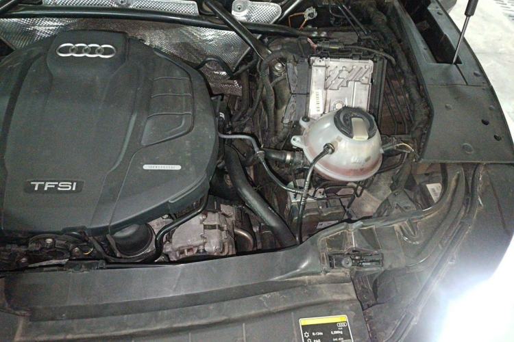 Used Audi Q5L 2020 45 TFSI Prestige Fashion Model Engine Bay Left