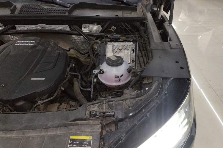 Used Audi Q5L 2020 Updated 40 TFSI Prestige Fashion Edition Engine Bay Left