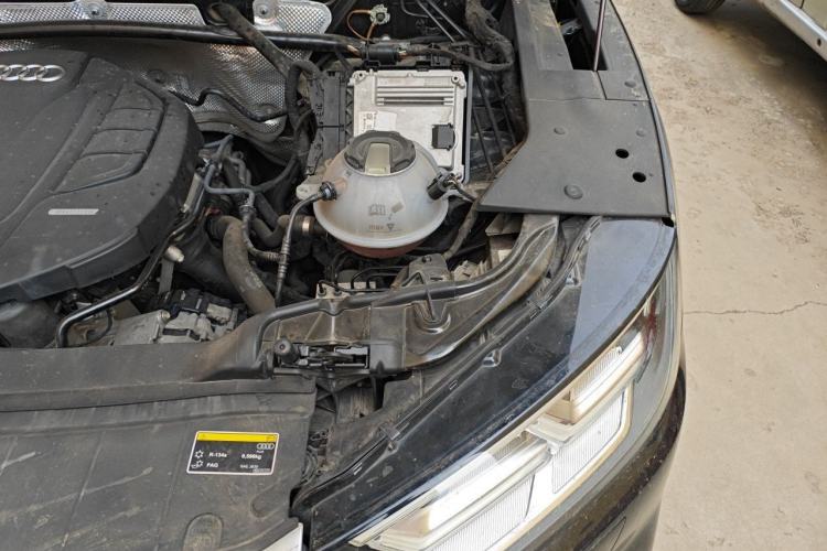 Used Audi Q5L 2020 40 TFSI Prestige Fashion Edition Engine Bay Left
