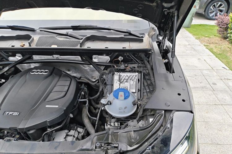 Used Audi Q5L 2020 40 TFSI Prestige Fashion Edition Engine Bay Left