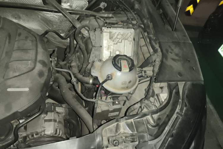 Used Audi Q5L 2020 45 TFSI Prestige Sport Edition Engine Bay Left
