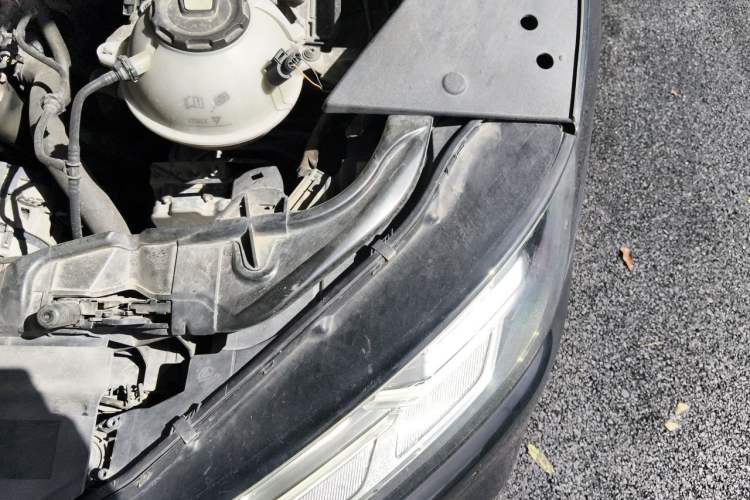 Used Audi Q5L 2020 Updated 40 TFSI Prestige Fashion Edition Engine Bay Left