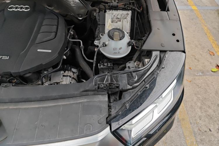 Used Audi Q5L 2020 45 TFSI Prestige Fashion Model Engine Bay Left