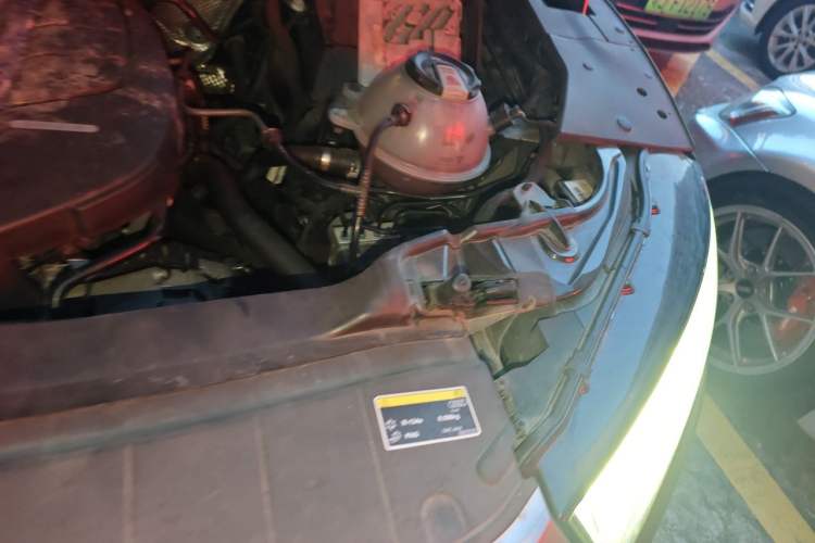 Used Audi Q5L 2020 45 TFSI Prestige Fashion Model Engine Bay Left