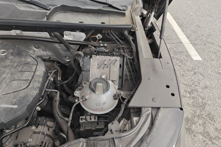 Used Audi Q5L 2020 Updated 40 TFSI Prestige Fashion Edition Engine Bay Left