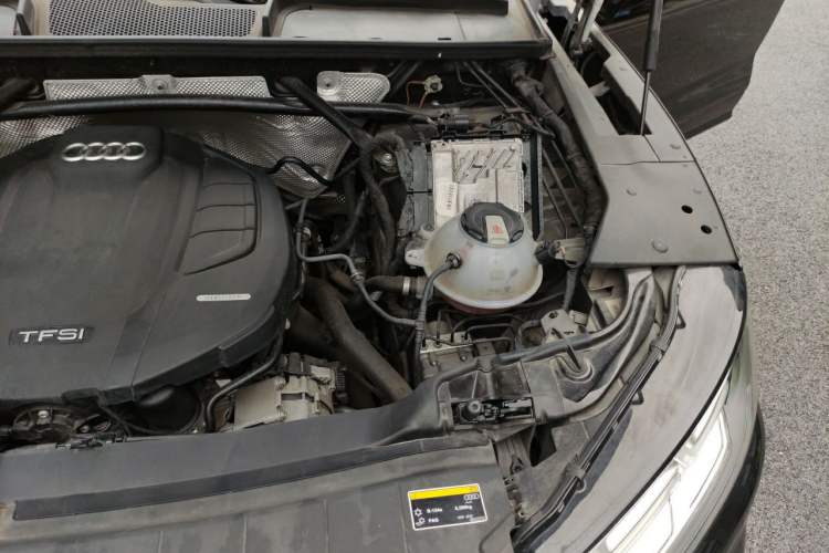 Used Audi Q5L 2020 40 TFSI Prestige Fashion Edition Engine Bay Left