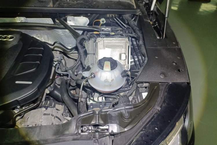 Used Audi Q5L 2020 40 TFSI Prestige Fashion Edition Engine Bay Left