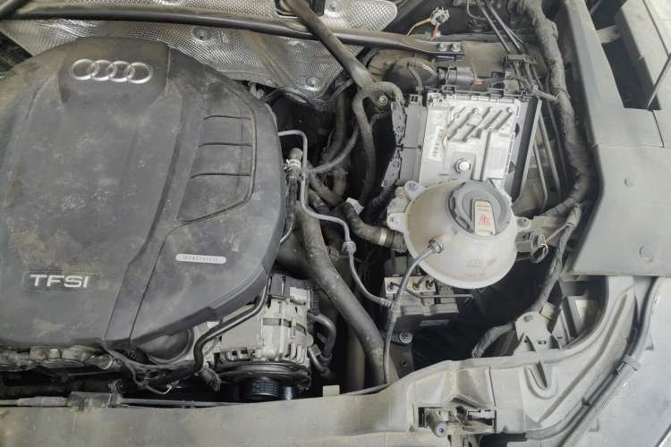 Used Audi Q5L 2020 Updated 40 TFSI Prestige Fashion Edition Engine Bay Left