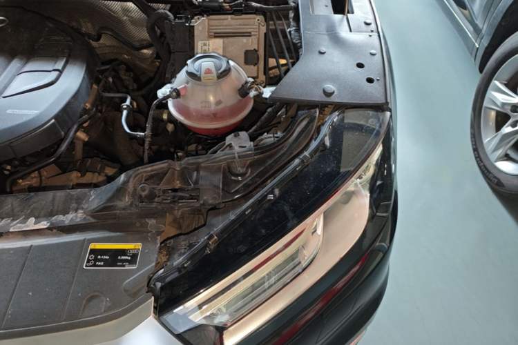 Used Audi Q5L 2020 40 TFSI Prestige Edition Engine Bay Left
