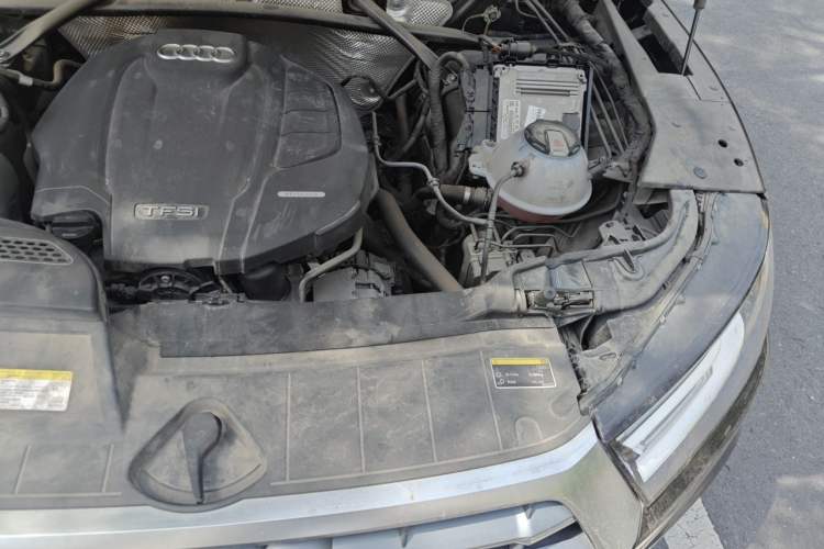 Used Audi Q5L 2020 40 TFSI Prestige Edition Engine Bay Left