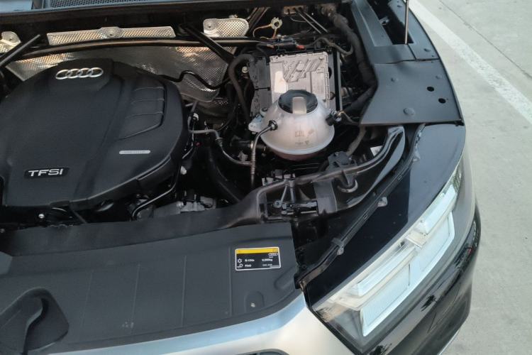 Used Audi Q5L 2020 45 TFSI Prestige Fashion Model Engine Bay Left