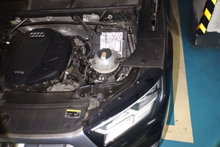 Used Audi Q5L 2020 45 TFSI Prestige Fashion Model Engine Bay Left
