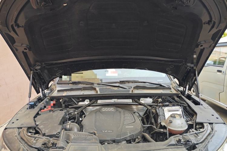 Used Audi Q5L 2020 40 TFSI Prestige Fashion Edition Engine Bay