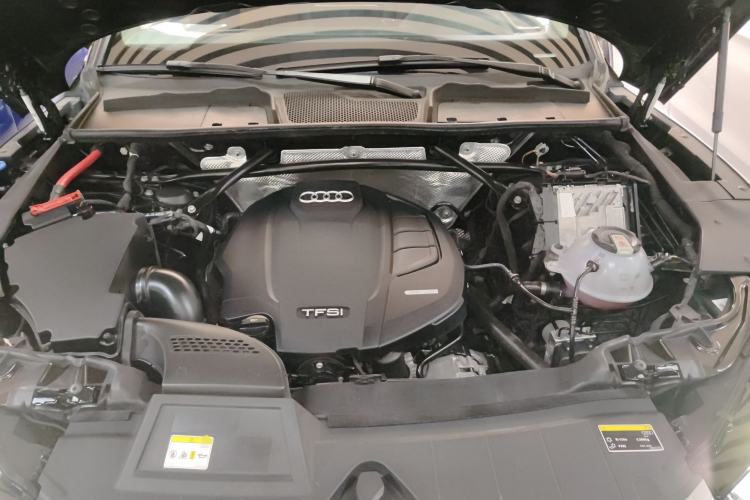 Used Audi Q5L 2020 Updated 40 TFSI Prestige Fashion Edition Engine Bay
