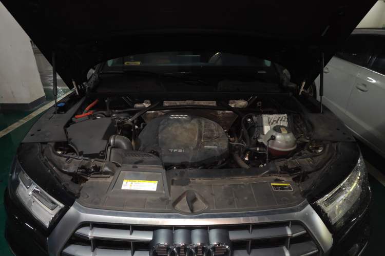 Used Audi Q5L 2020 45 TFSI Prestige Sport Edition Engine Bay