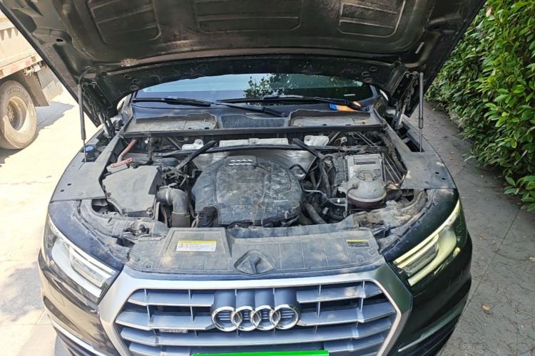 Used Audi Q5L 2020 40 TFSI Prestige Edition Engine Bay